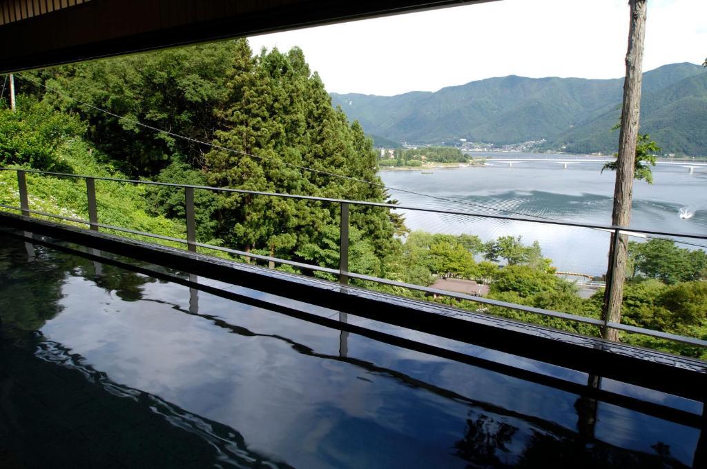 Hotel Rakuyu Fujikawaguchiko Zewnętrze zdjęcie
